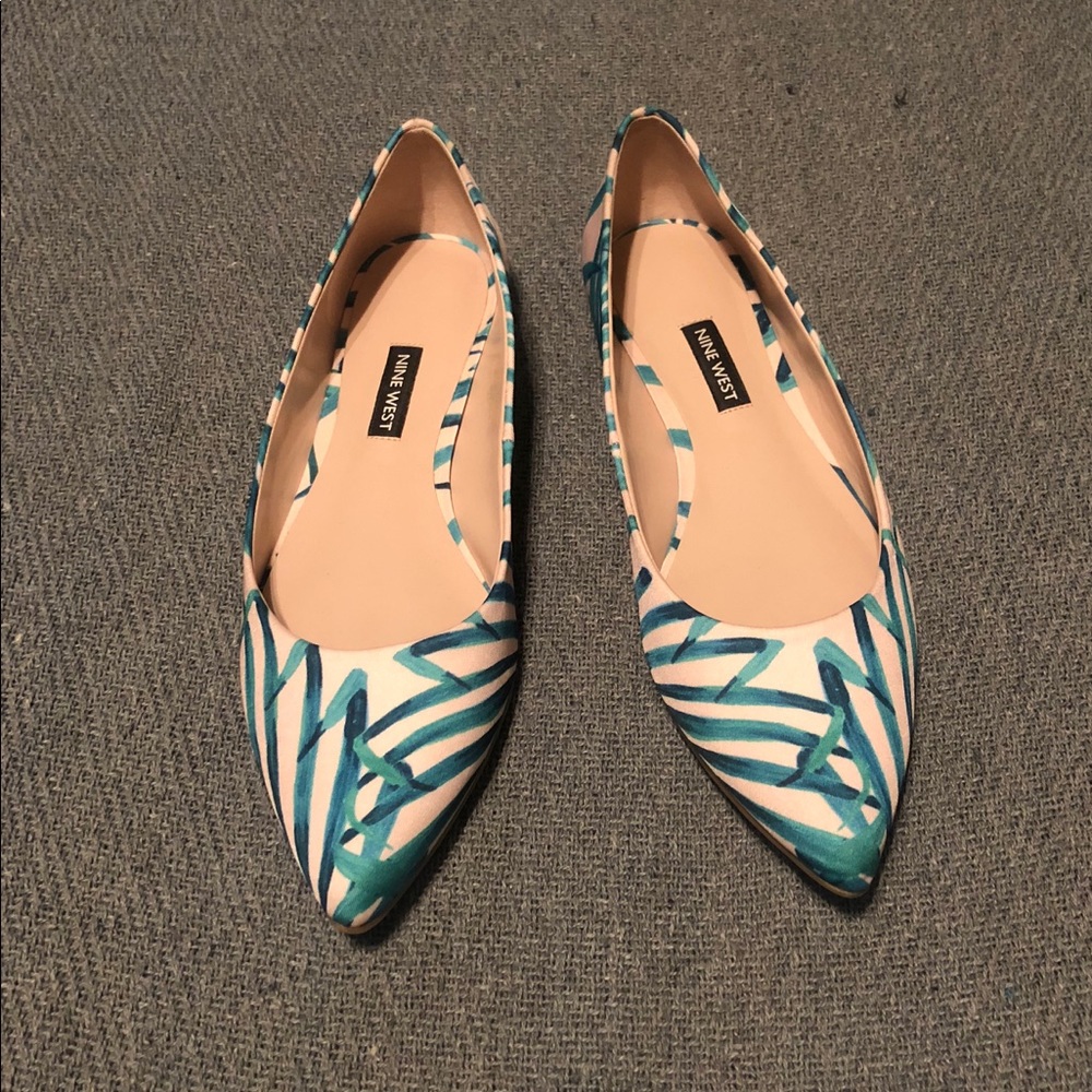 Nine West palm frond pattern plant flats